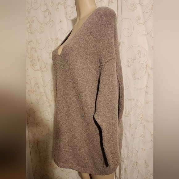 Free People over/sz Pullover sweater sz M - Picture 4 of 4